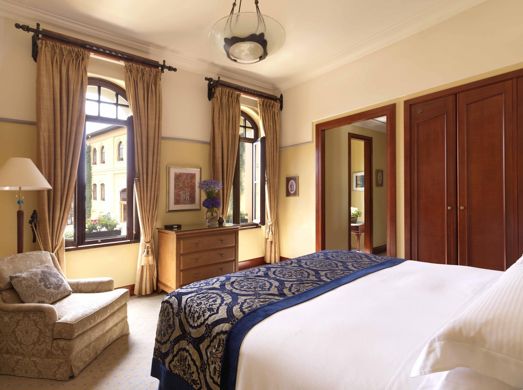 Otel Four Seasons At Sultanahmet 5*